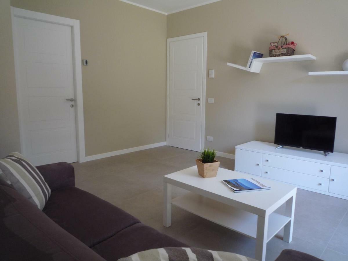 Ferienwohnung Casa Il Cedro Verbania Exterior foto